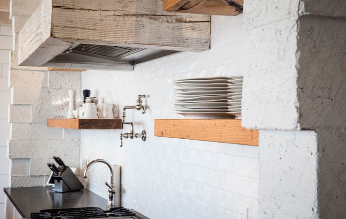 Lonsdale Cabin - kitchen renovation